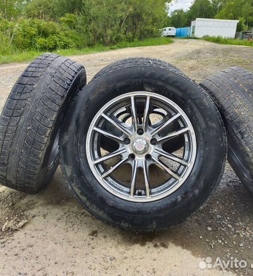Triangle TR777 215/70 R16