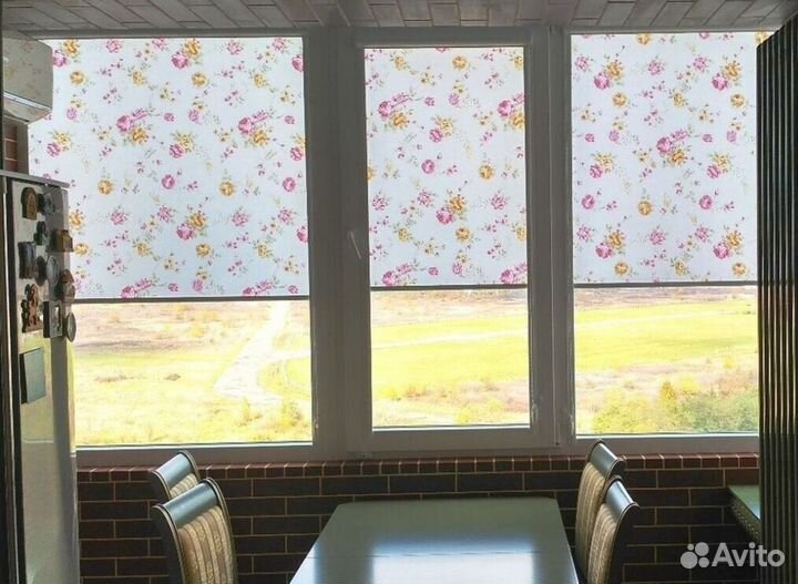 Рулонные кассетные шторы блекаут W32562-N5526