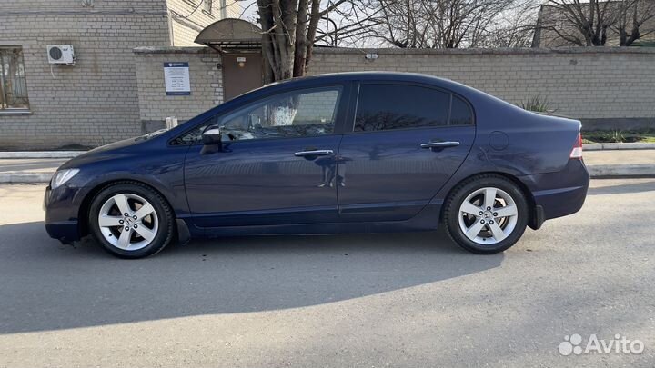 Honda Civic 1.8 AT, 2007, 100 000 км