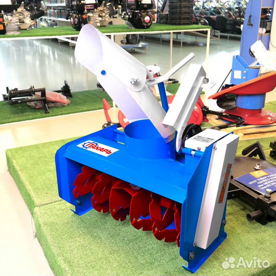 Снегоуборщик для мотоблока Роторный Пахарь Нева