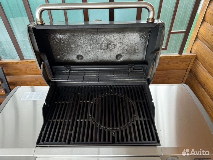 Газовый гриль Weber Genesis II E-310