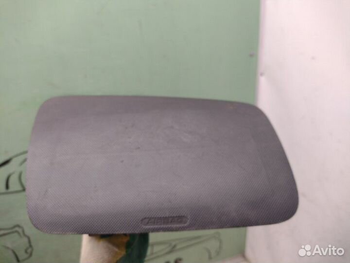 Подушка безопасности пассажира Toyota Aygo