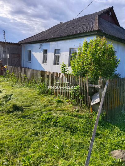 Дом 60 м² на участке 12 га