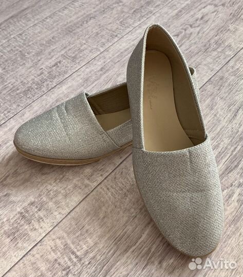 Балетки новые
