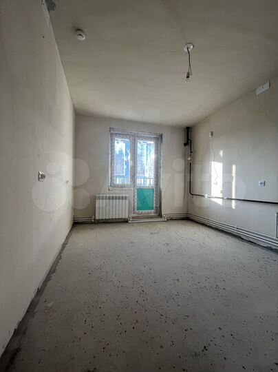 3-к. квартира, 75 м², 1/9 эт.