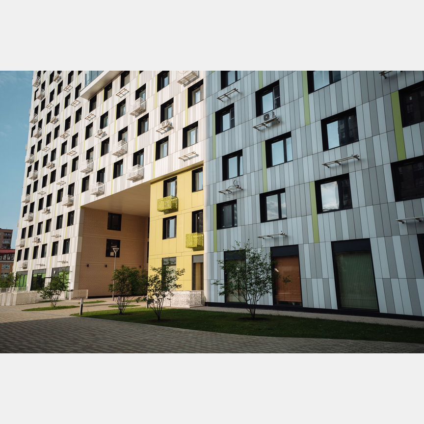 2-к. квартира, 76 м², 8/27 эт.
