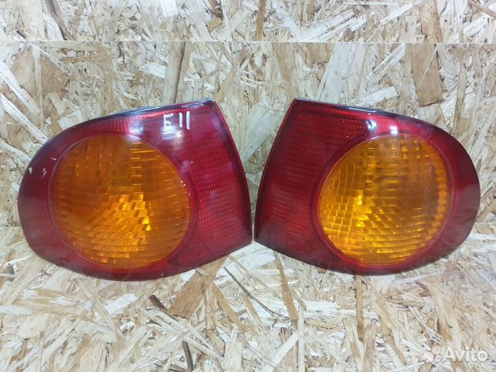 Фонарь задний наружный Toyota Corolla E11