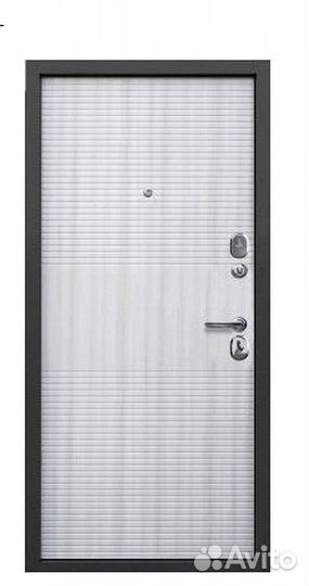 Дверь. Входная дверь металлическая