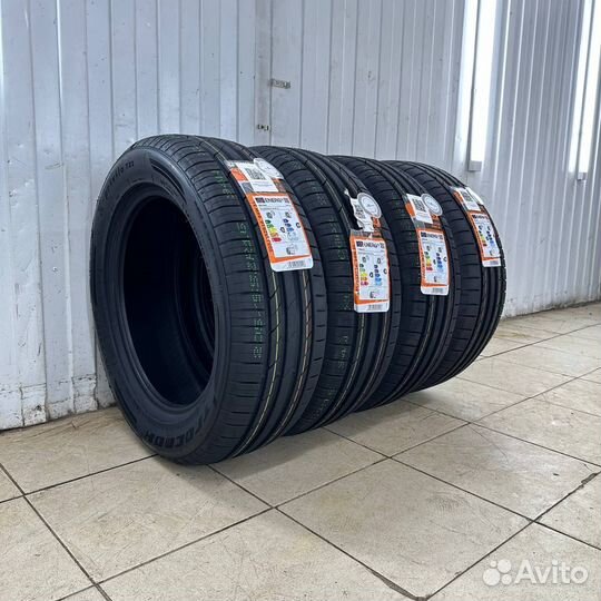 Tracmax X-Privilo TX3 255/50 R19 и 285/45 R19