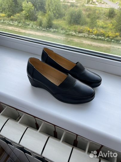 Туфли лодочки новые