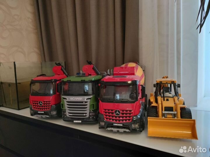 Машинки bruder