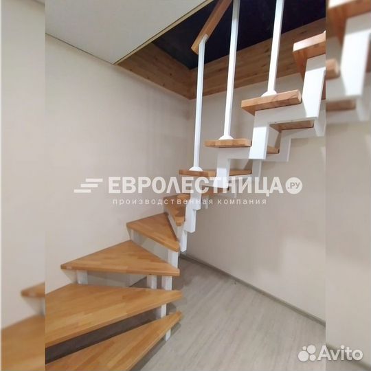 Лестница на металлокаркасе