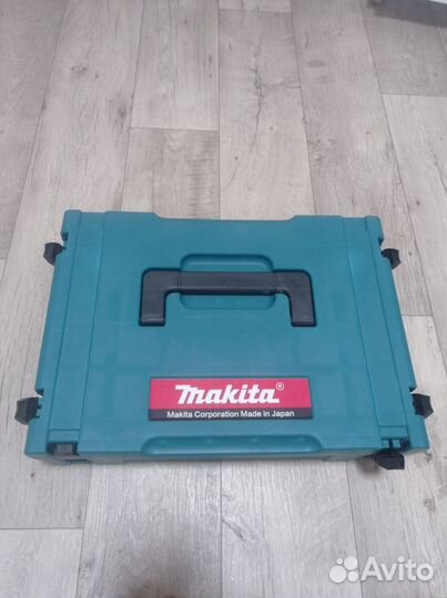 Перфоратор makita