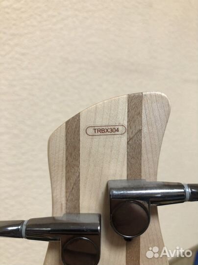 Бас гитара Yamaha