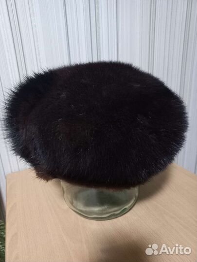Берет женский норковый