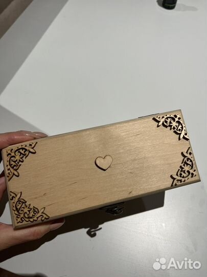 Шкатулка деревянная