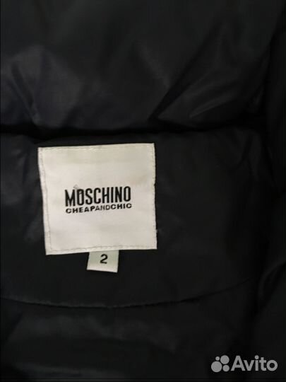 Продам жилетку moschino 42р