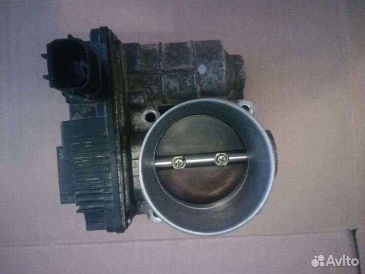 Дросельная заслонка Nissan