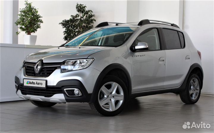 Renault Sandero Stepway 1.6 AT, 2020, 97 370 км