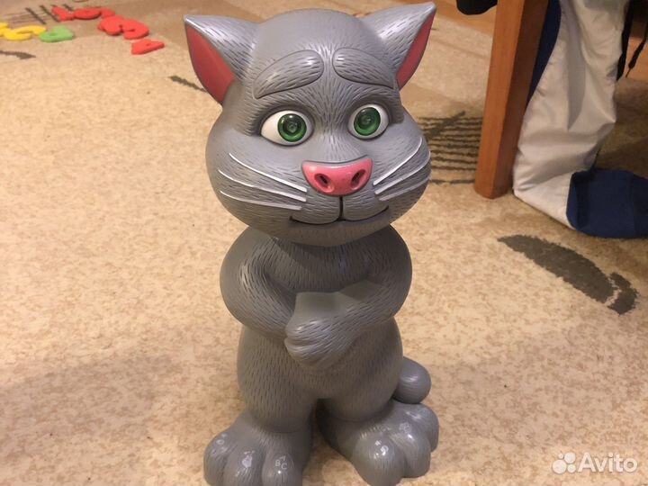 Интерактивный кот том