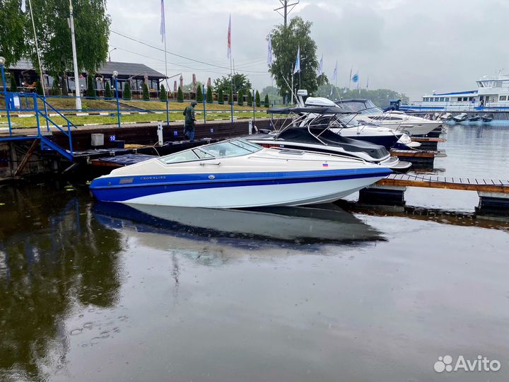 Моторный катер Crownline 225 CCR