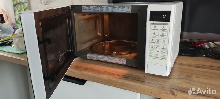 Микроволновая печь lg