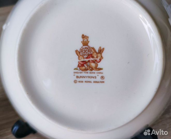 Детские тарелки и чашечка, Англия