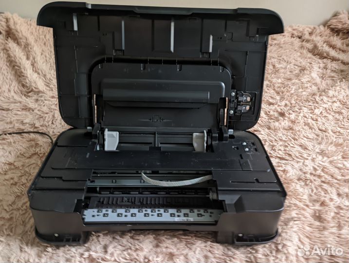 Продам принтер Canon