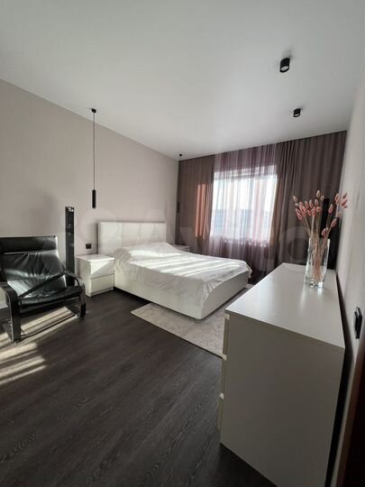2-к. квартира, 61 м², 4/9 эт.