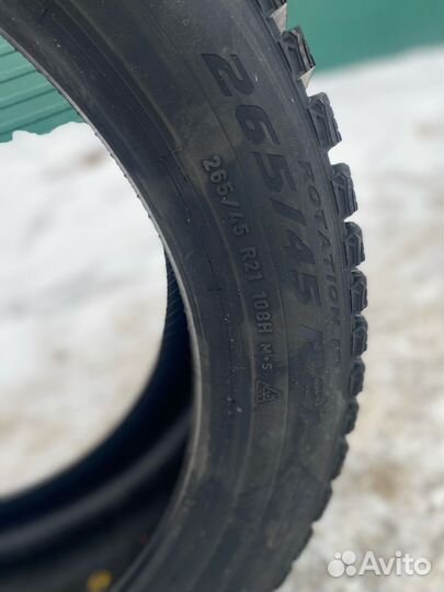 Pirelli Winter Ice Zero 2 265/45 R21 108H