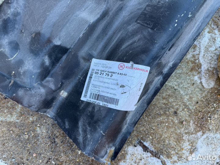 Ремонтная панель пола golf 2 klokker 9521752