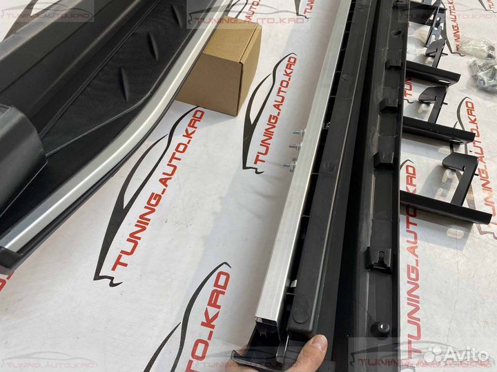 Подножки Toyota Rav4 (XA50) B7866