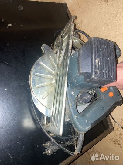 Циркулярная пила bort