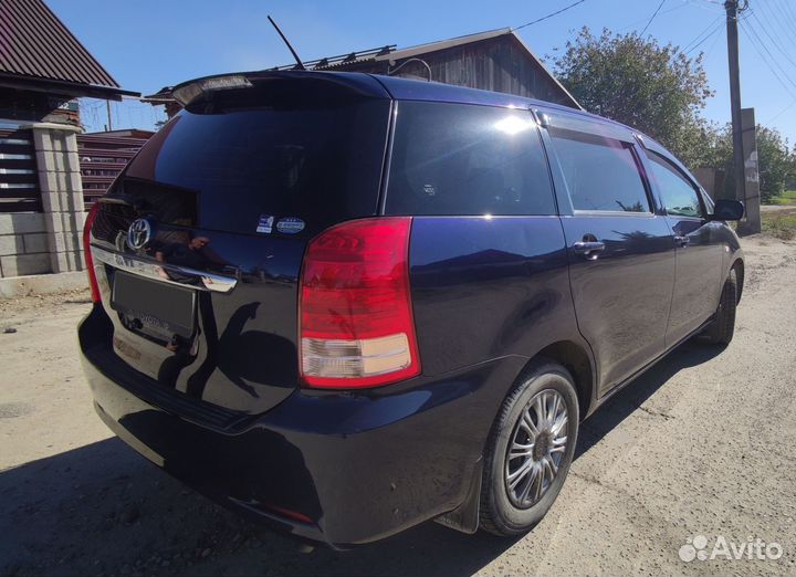 Toyota Wish 1.8 AT, 2007, 207 000 км