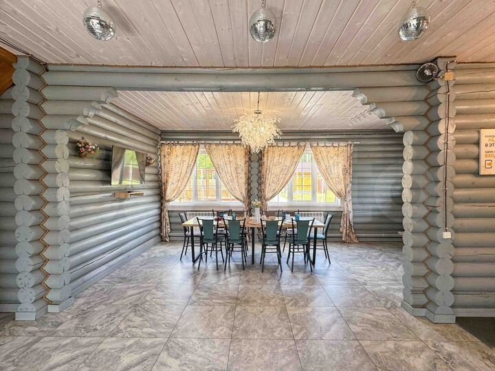 Дом 180 м² на участке 15 сот.