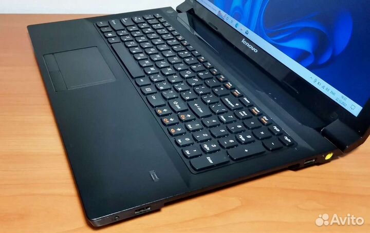 Быстрый Lenovo вкл за 10 сек /i3 4ядра/6гб/SSD+HDD