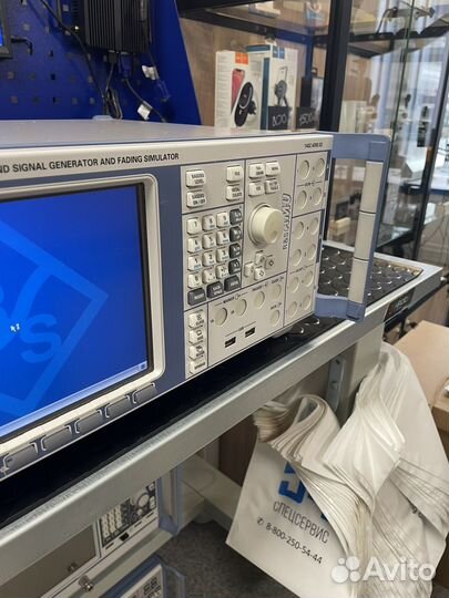 Генератор модулирующих сигналов Rohde Schwarz