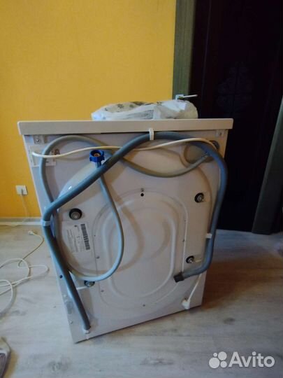 Стиральная машина indesit