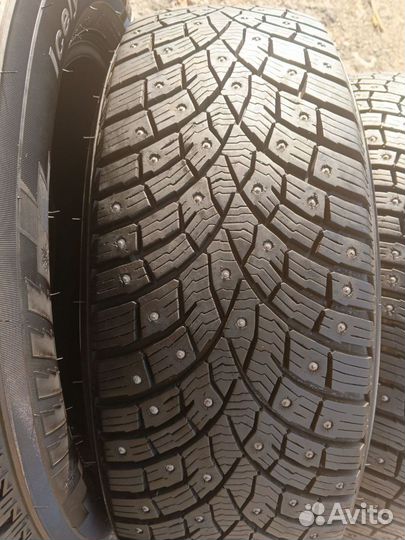 Triangle IcelynX TI501 235/60 R18 107T