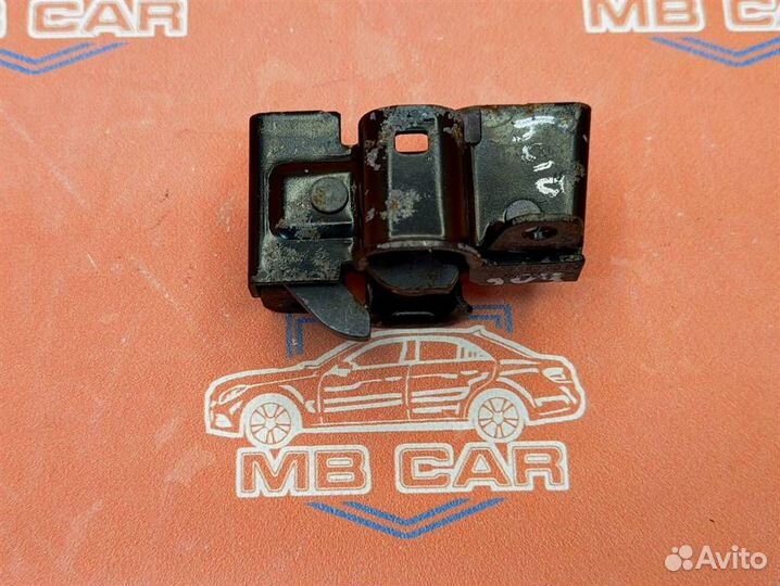 Замок капота w209 CLK-class 5.0 2002