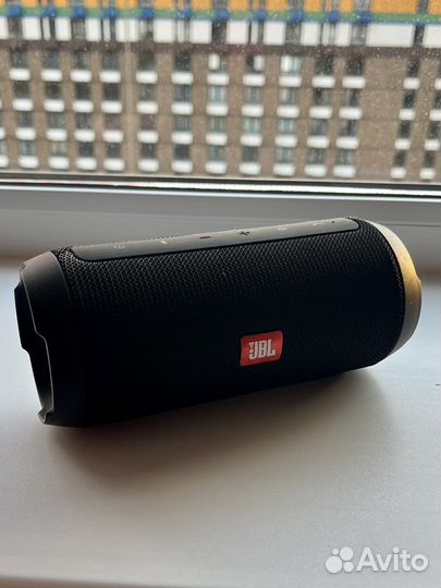 Колонка JBL charge 3 черная