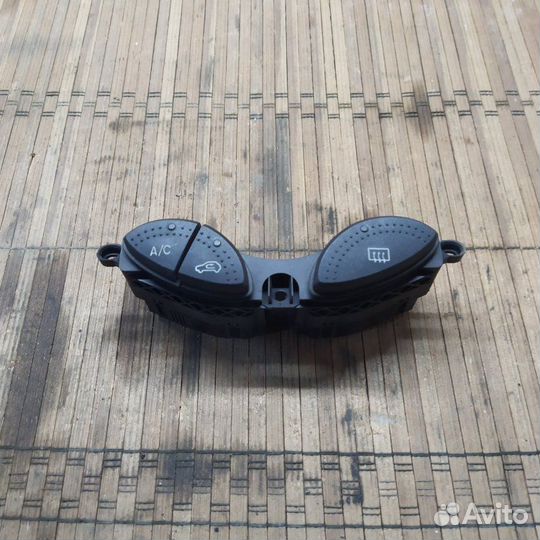 Блок управления кондиционером Ford Focus 1 седан