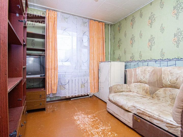 Комната 11 м² в 1-к., 1/10 эт.