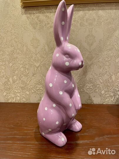 Фарфоровый заяц большой