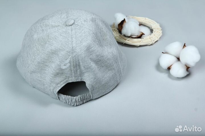 Кепка объем 56см новая OVS