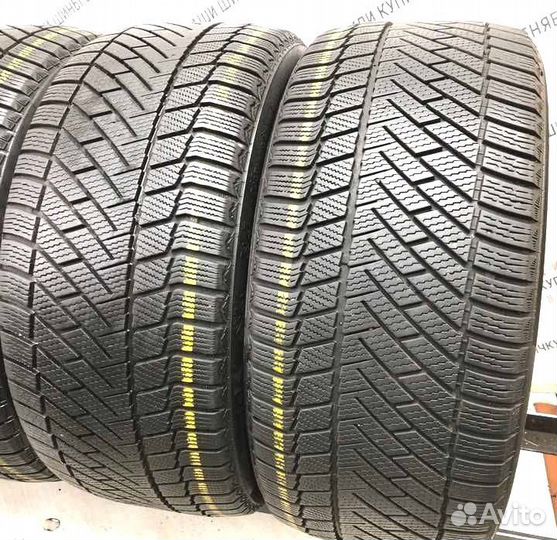 Continental ContiVikingContact 6 235/55 R17 99H