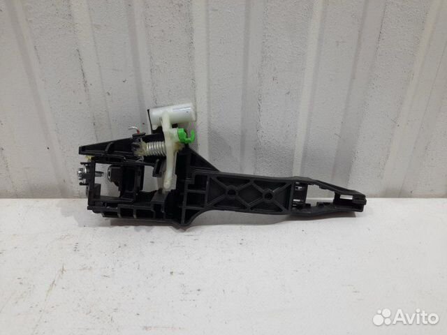 Кронштейн ручки двери (задней левой) Kia Rio FB