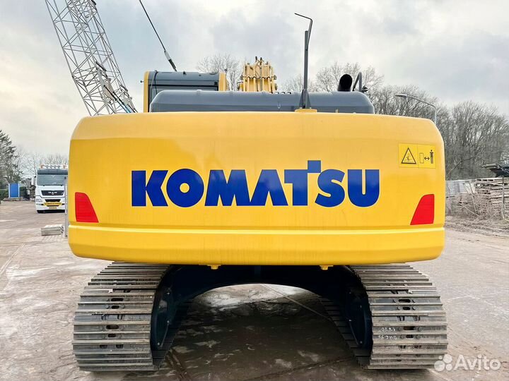 Гусеничный экскаватор Komatsu PC210-10M0, 2024