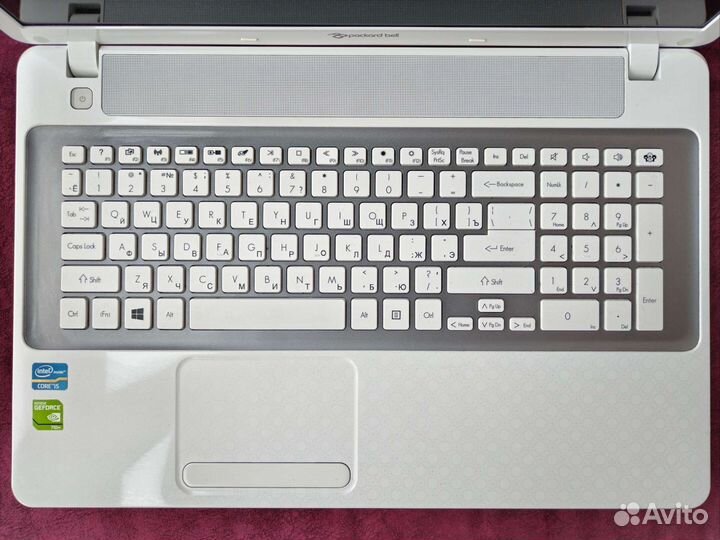 Ноутбук packard bell 17