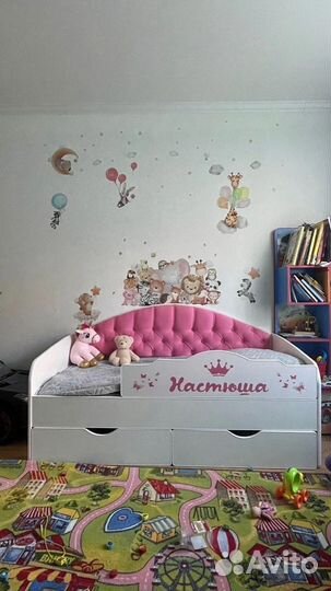 Детская кровать с каретной стяжкой Мечта